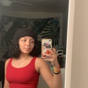 Meet your Posher, Racquel